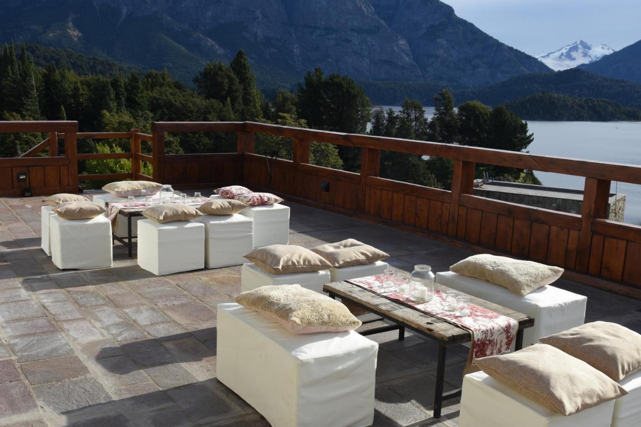 Llao Llao Resort, Golf-Spa San Carlos de Bariloche Luaran gambar The terrace of the hotel